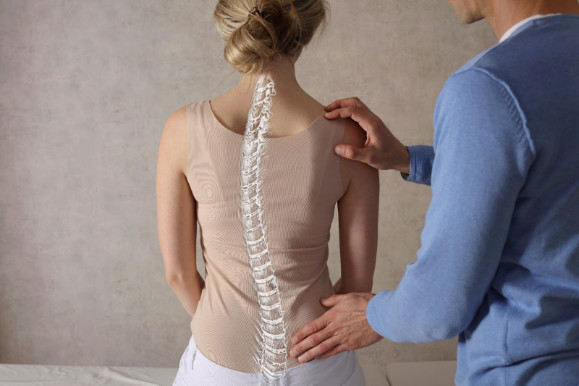 At Essendon Chiropractic we help with low back pain issues including scoliosis & sciatica